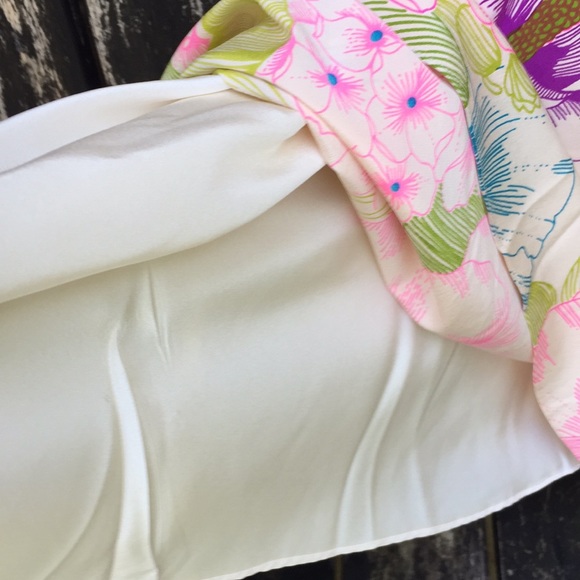 Tibi silk skirt with beautiful flower designs - Picture 6 of 6